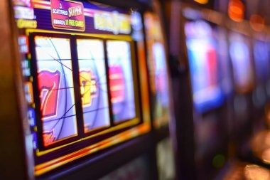 keluar makau live dealer table with multilingual chat and adjustable limits
